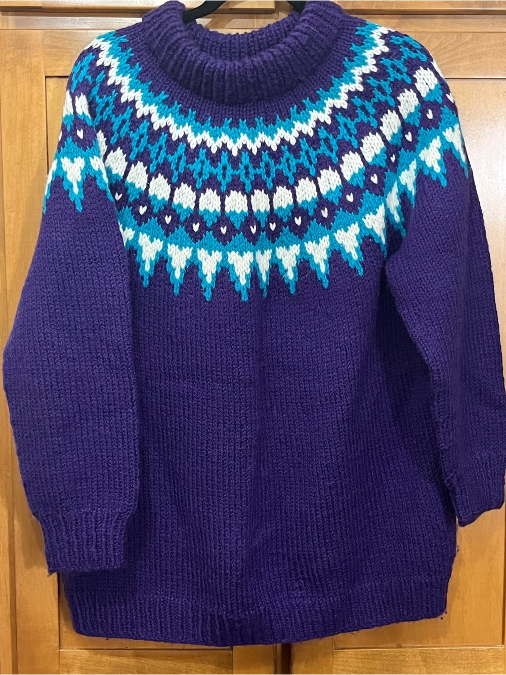 Handmade Fair Isle Nordic Yoke Chunky Knit Wool Sweater Purple Blue White Size L